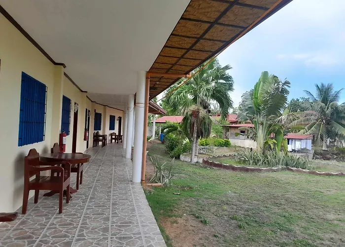 Bonita Oasis Beach Resort